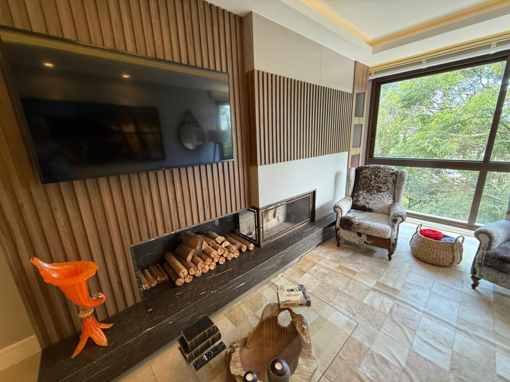 Apartamento 03 Dorm. com 104m² no bairro Bavaria em Gramado para Comprar