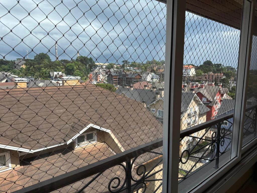 Apartamento 02 Dorm. com 100m² no bairro Centro em Gramado para Comprar