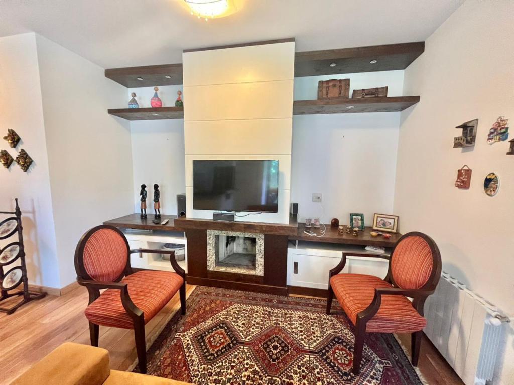 Apartamento 03 Dorm. com 106m² no bairro Avenida Central em Gramado para Comprar