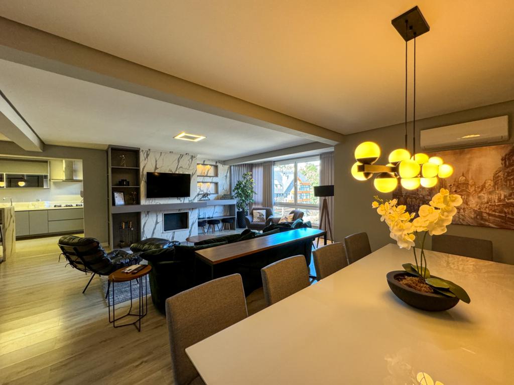Apartamento 03 Dorm. com 276m² no bairro Centro em Gramado para Comprar