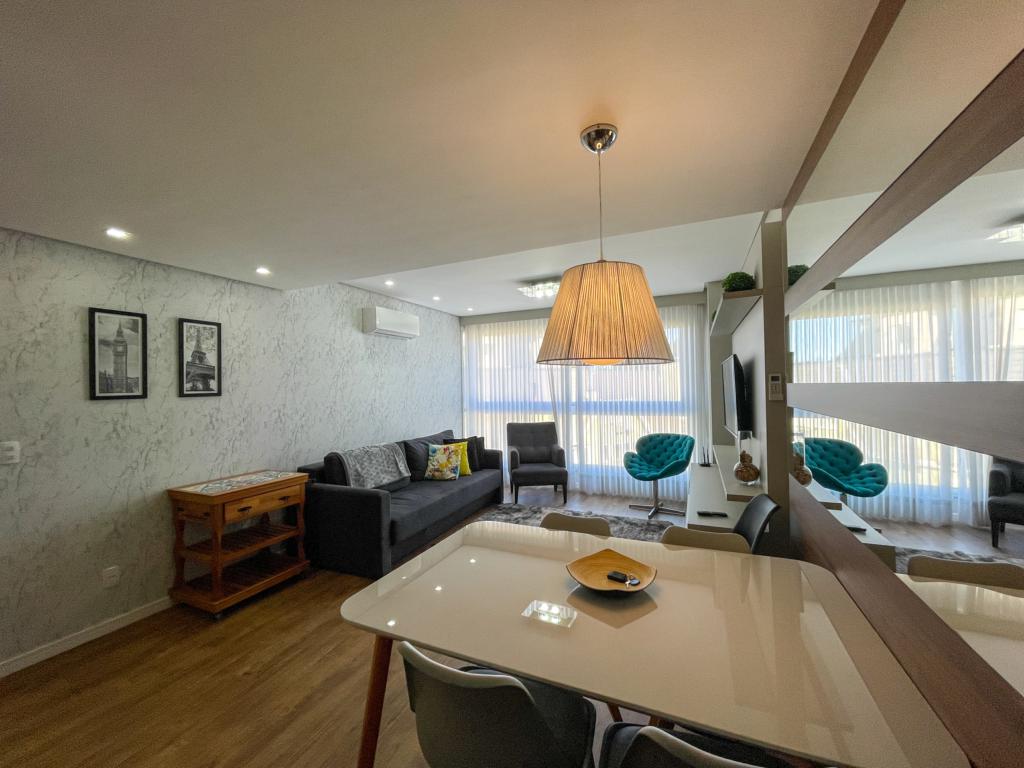 Apartamento 02 Dorm. com 68m² no bairro Avenida Central em Gramado para Comprar