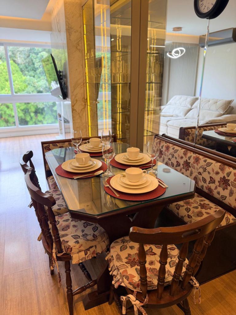 Apartamento 01 Dorm. com 55m² no bairro Alphaville em Gramado para Comprar