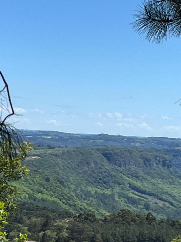 Terreno com 1241m² no bairro Golf Club em Gramado para Comprar