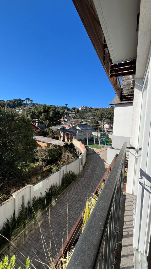 Apartamento 03 Dorm. com 97m² no bairro Piratini em Gramado para Comprar