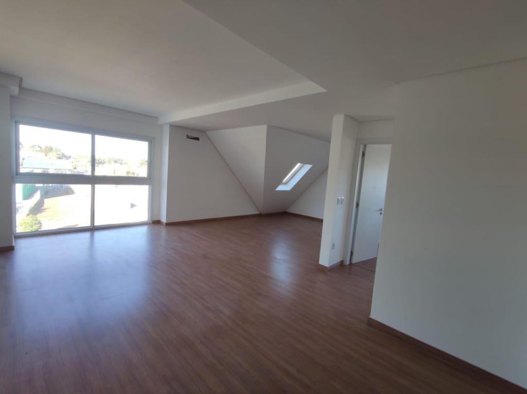 Apartamento 04 Dorm. com 128m² no bairro Avenida Central em Gramado para Comprar