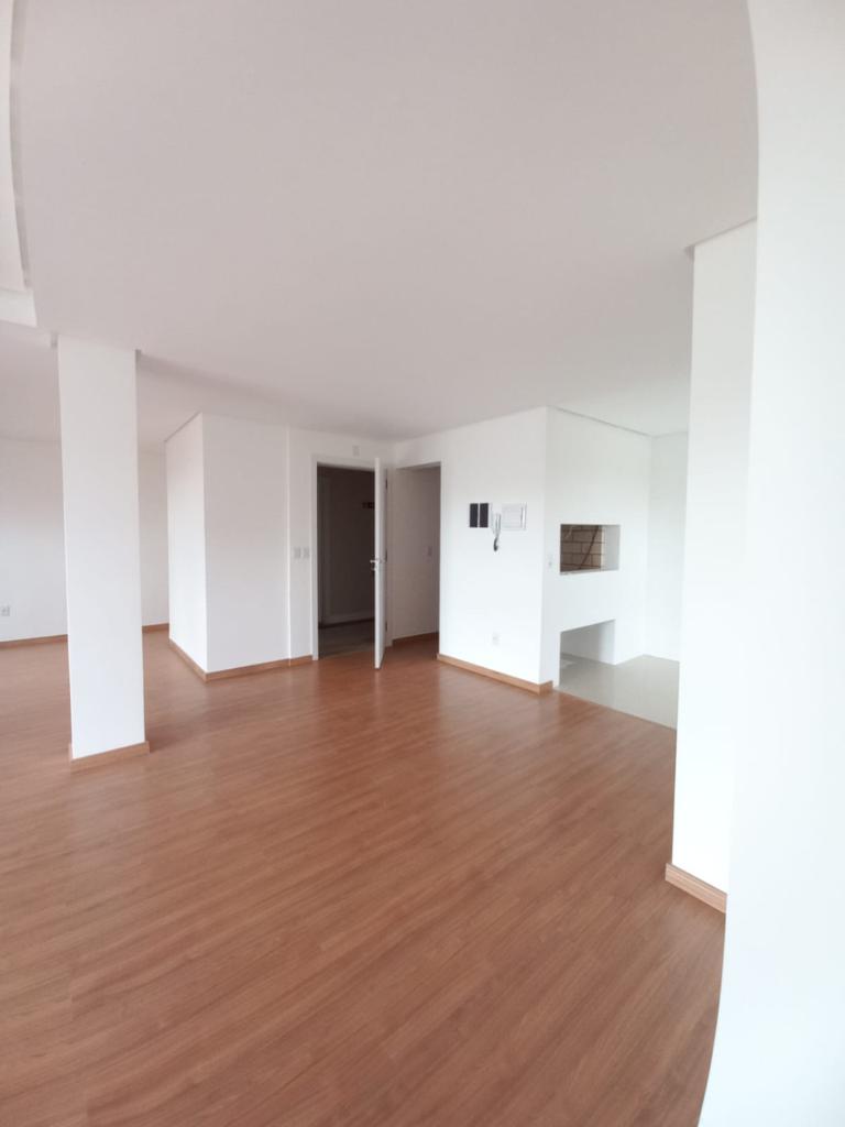 Apartamento 04 Dorm. com 128m² no bairro Avenida Central em Gramado para Comprar