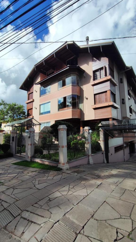 Apartamento 03 Dorm. com 182m² no bairro Planalto em Gramado para Comprar