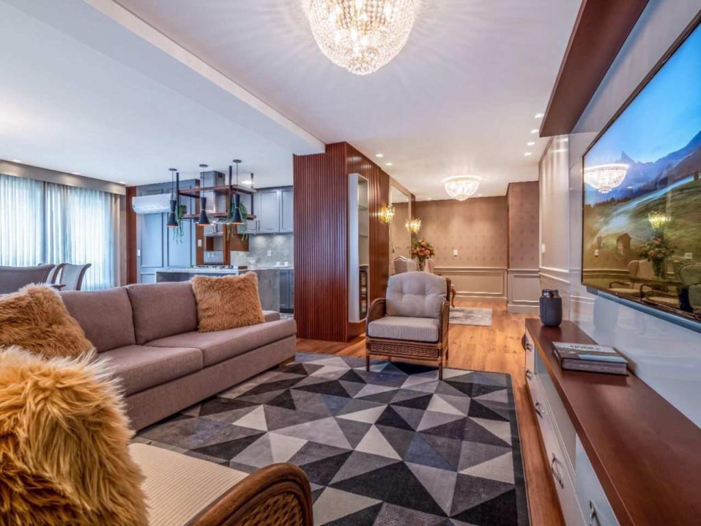 Apartamento 03 Dorm. com 152m² no bairro Centro em Gramado para Comprar