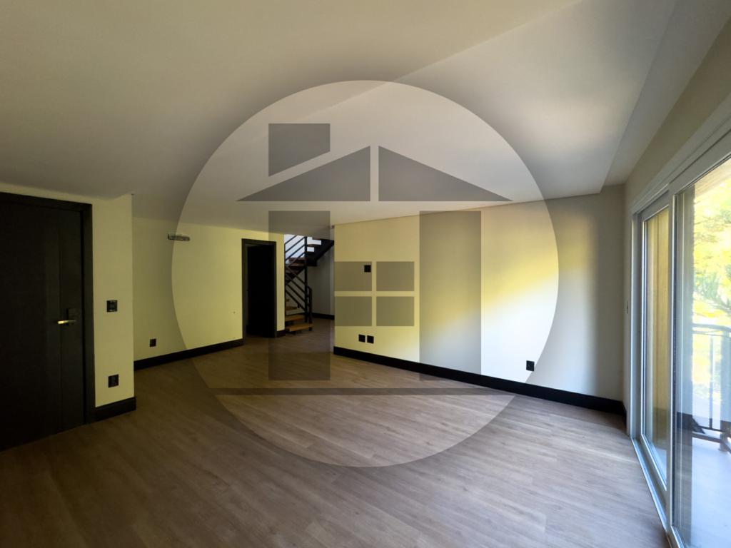 Apartamento 02 Dorm. com 131m² no bairro Avenida Central em Gramado para Comprar