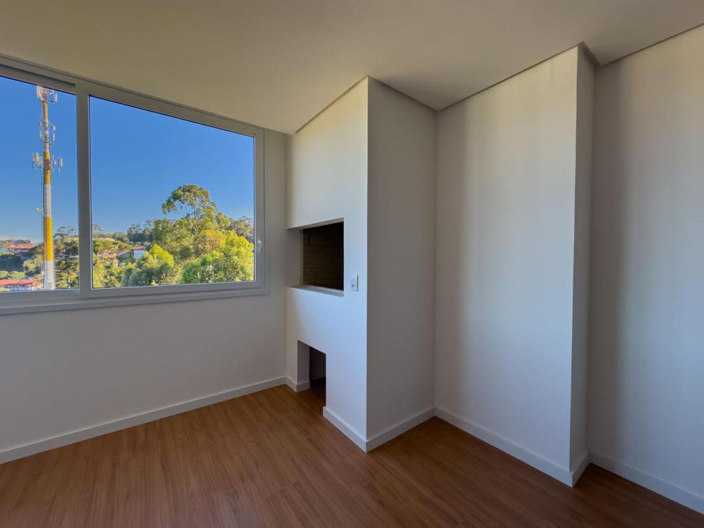 Apartamento 02 Dorm. com 94m² no bairro Moura em Gramado para Comprar