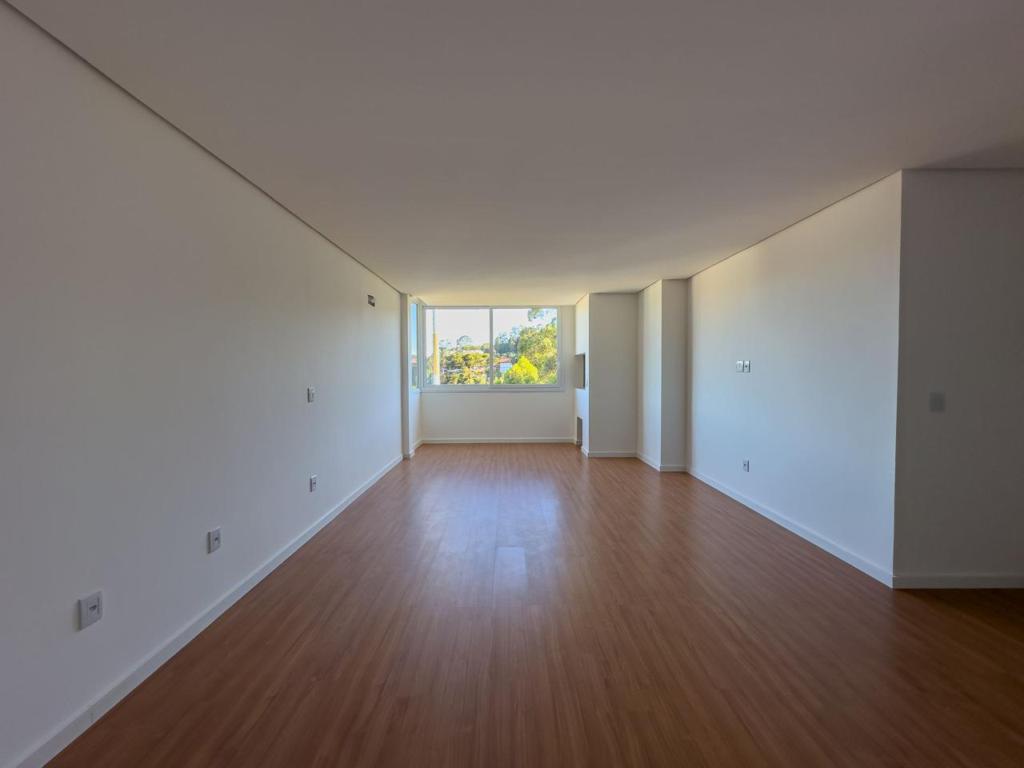 Apartamento 02 Dorm. com 94m² no bairro Moura em Gramado para Comprar