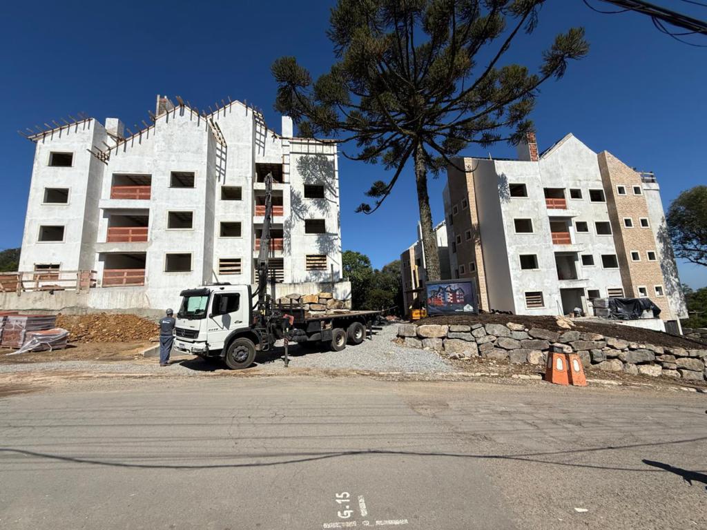 Apartamento 02 Dorm. com 73m² no bairro Centro em Gramado para Comprar