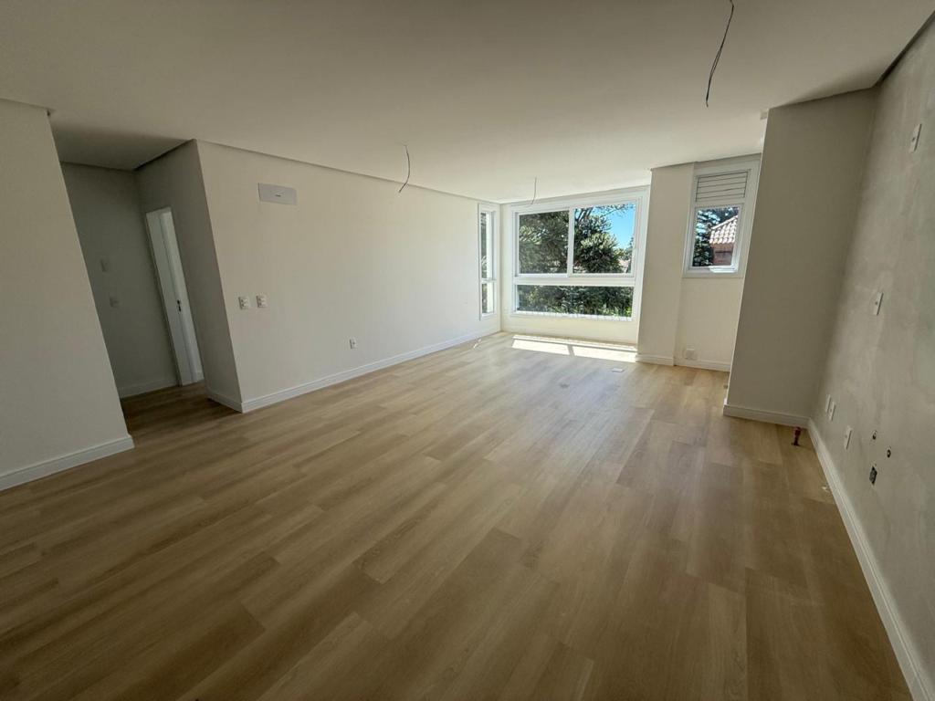 Apartamento 02 Dorm. com 80m² no bairro Planalto em Gramado para Comprar