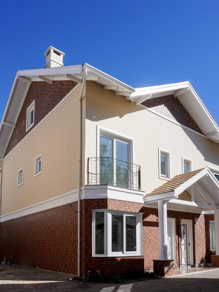 Casa 03 Dorm. com 108m² no bairro Mato Queimado em Gramado para Comprar