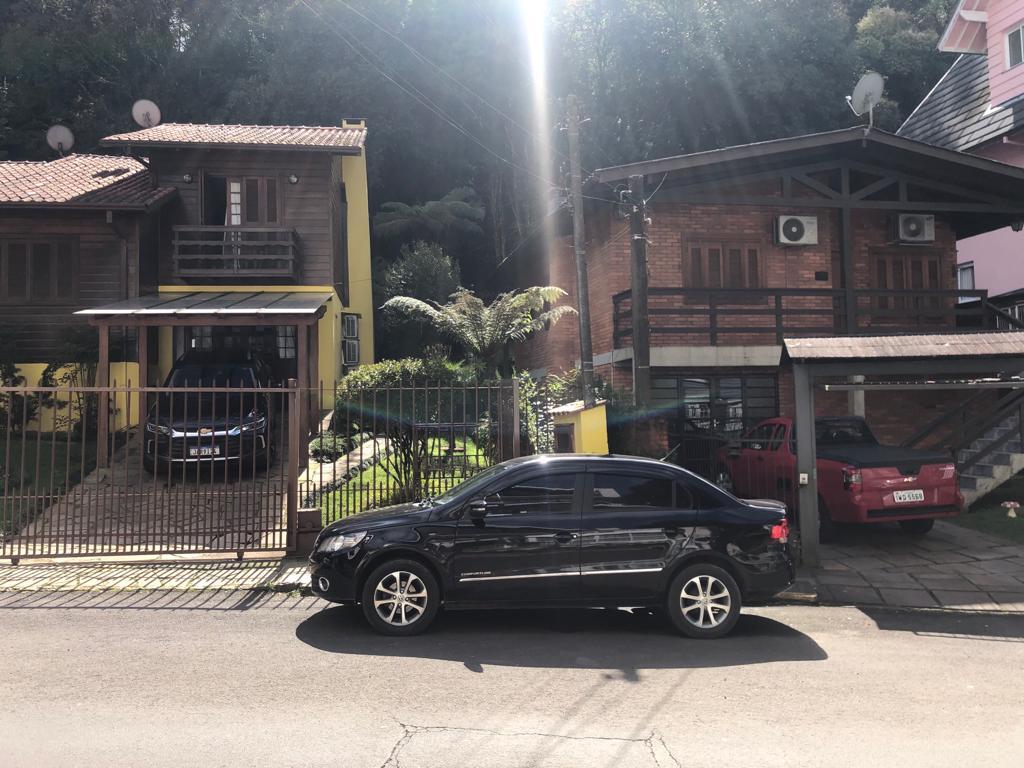 Terreno Comercial com 485m² no bairro Centro em Gramado para Comprar