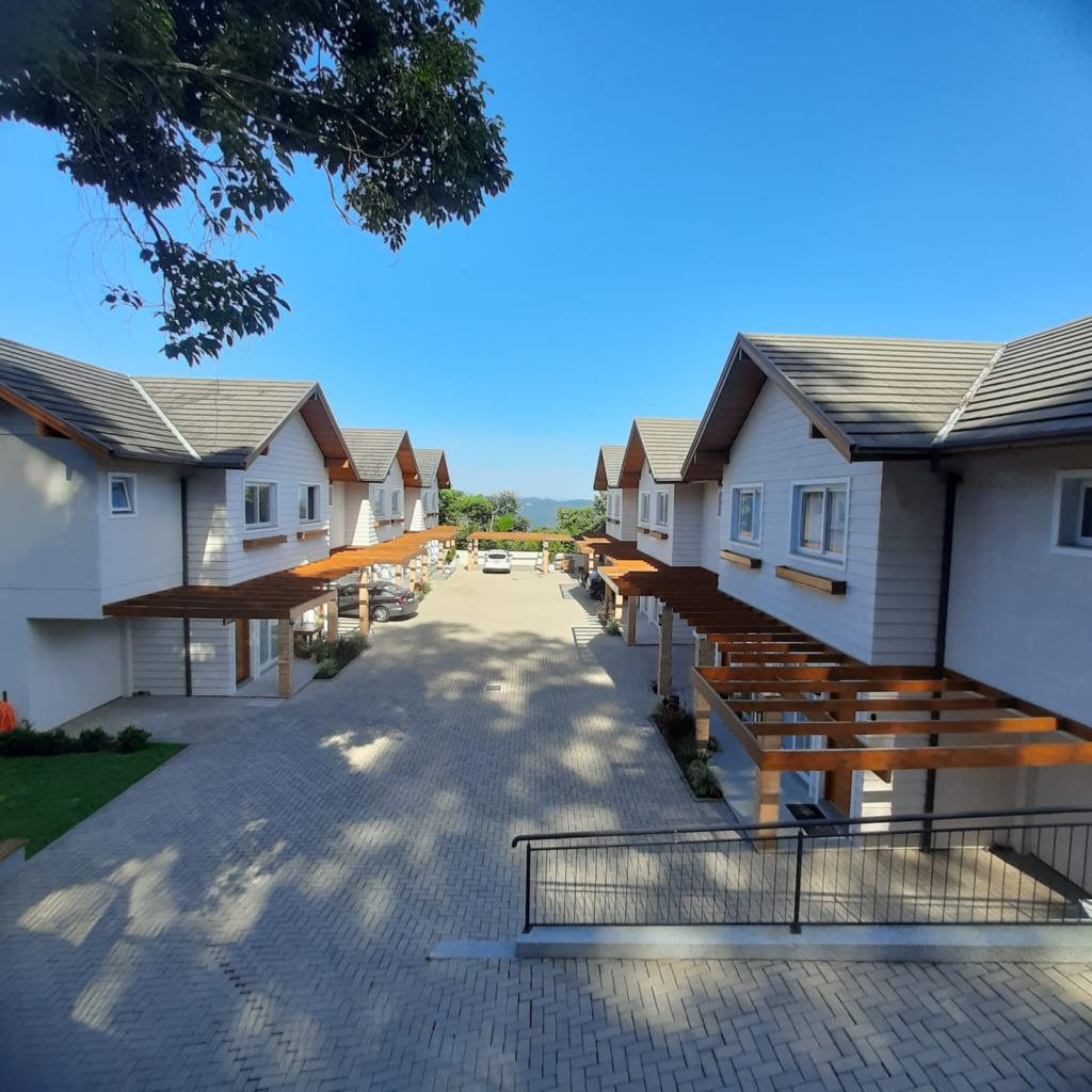Casa 02 Dorm. com 82m² no bairro Varzea Grande em Gramado para Comprar