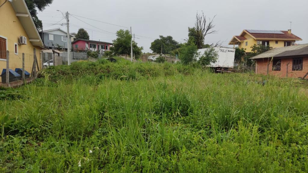 Terreno Comercial no bairro Moura em Gramado para Comprar