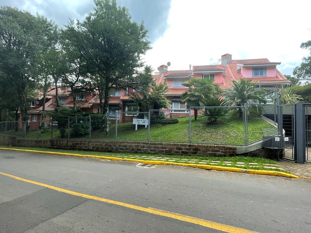 Casa 02 Dorm. com 87m² no bairro Planalto em Gramado para Comprar