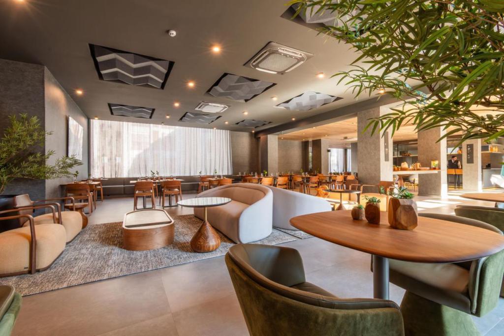 Apartamento 02 Dorm. com 76m² no bairro Centro em Gramado para Comprar