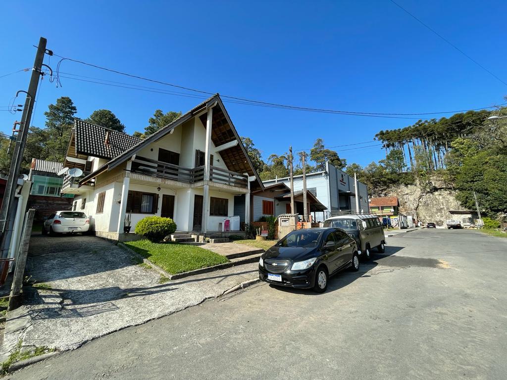 Casa 03 Dorm. com 180m² no bairro Casagrande em Gramado para Comprar