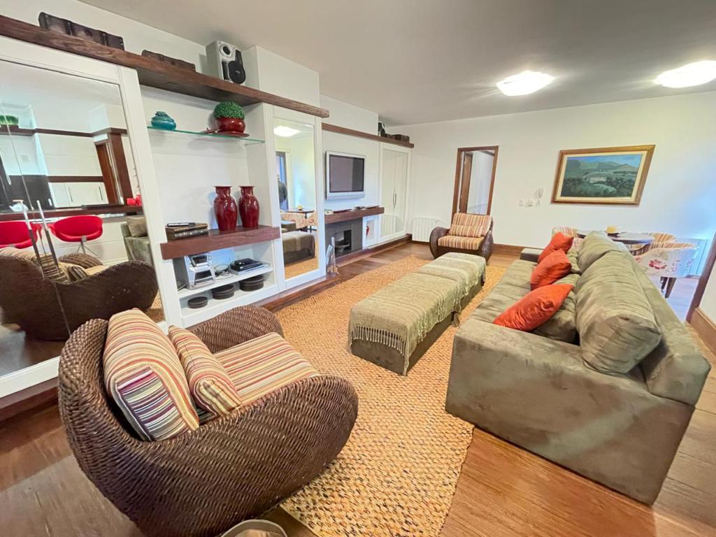 Apartamento 05 Dorm. com 176m² no bairro Centro em Gramado para Comprar