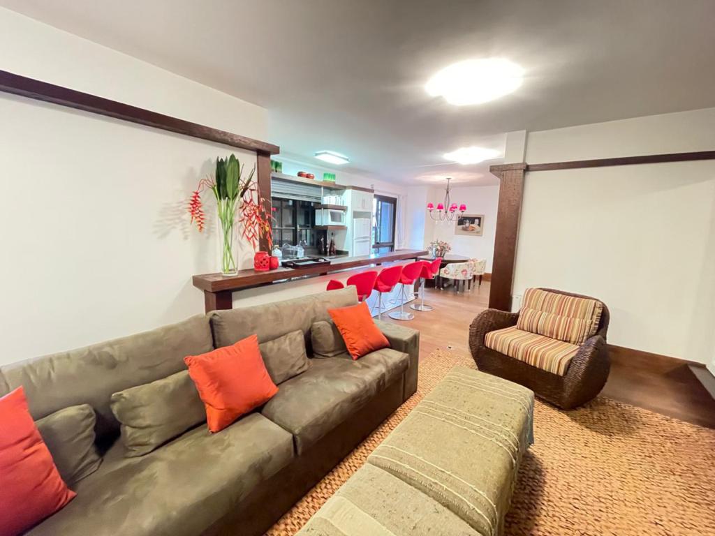 Apartamento 05 Dorm. com 176m² no bairro Centro em Gramado para Comprar