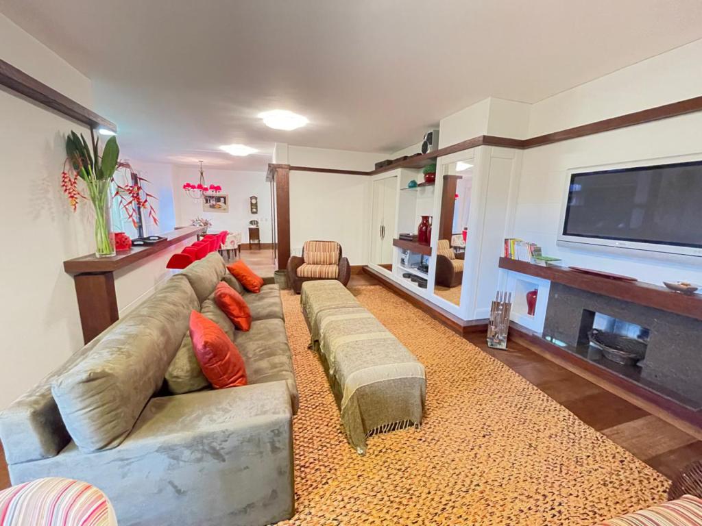 Apartamento 05 Dorm. com 176m² no bairro Centro em Gramado para Comprar