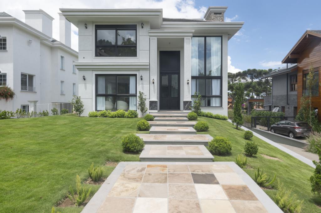 Casa 06 Dorm. com 397m² no bairro Aspen Mountain em Gramado para Comprar