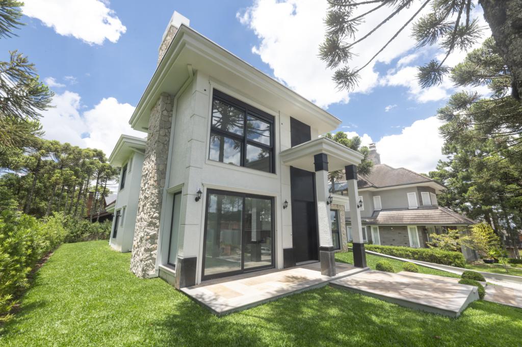 Casa 05 Dorm. com 371m² no bairro Aspen Mountain em Gramado para Comprar