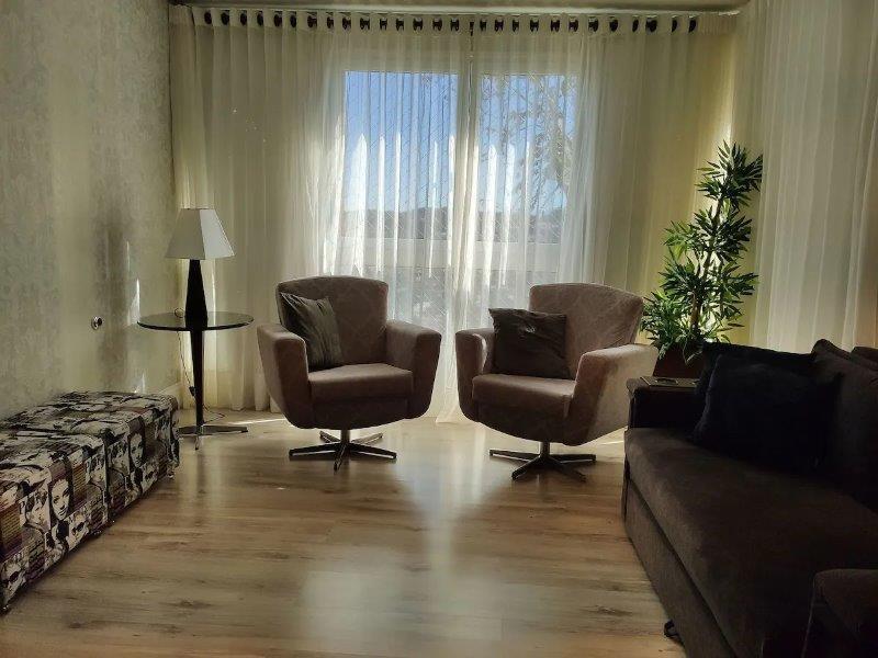 Apartamento 02 Dorm. com 97m² no bairro Centro em Gramado para Comprar