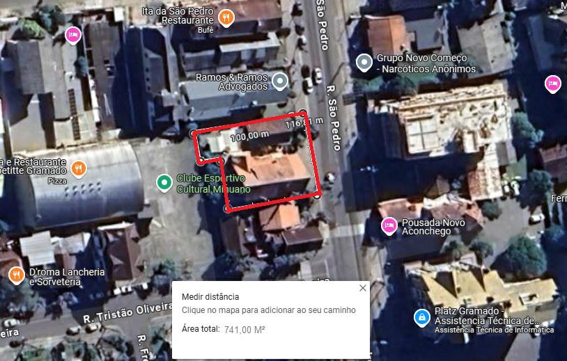 Terreno Comercial com 741m² no bairro Centro em Gramado para Comprar