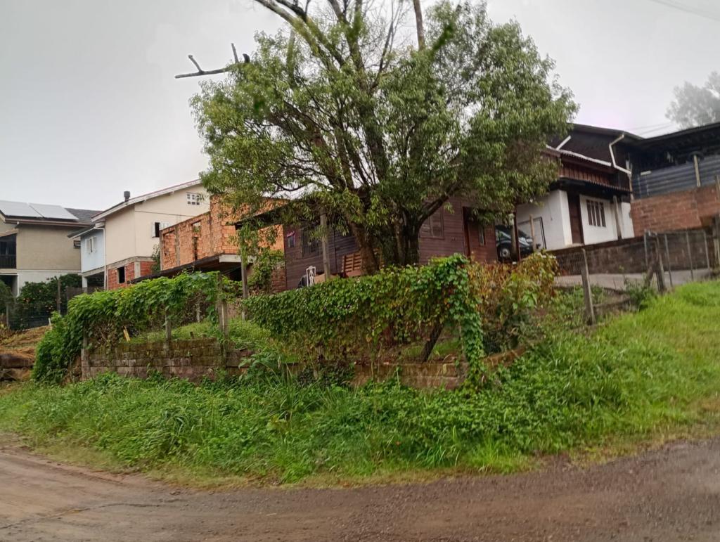 Casa 02 Dorm. com 70m² no bairro Varzea Grande em Gramado para Comprar