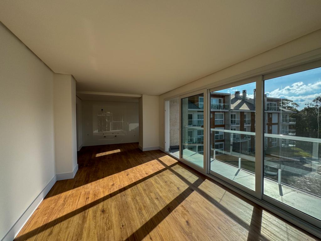 Apartamento 02 Dorm. com 95m² no bairro Avenida Central em Gramado para Comprar