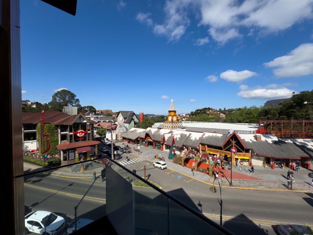 Apartamento 02 Dorm. com 80m² no bairro Centro em Gramado para Comprar