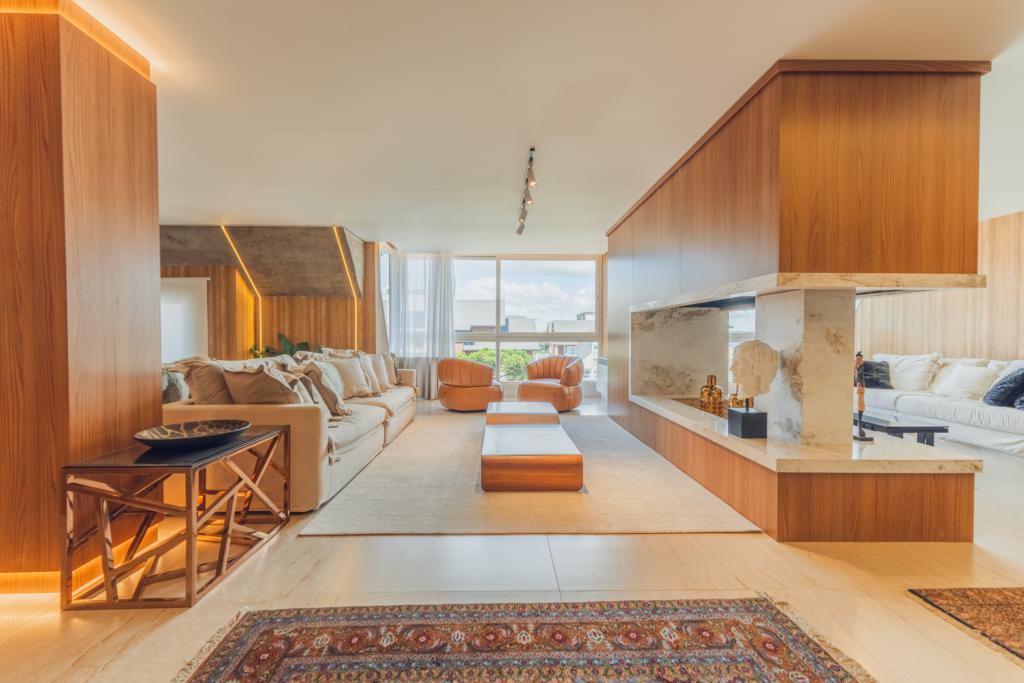 Apartamento 04 Dorm. com 320m² no bairro Centro em Gramado para Comprar