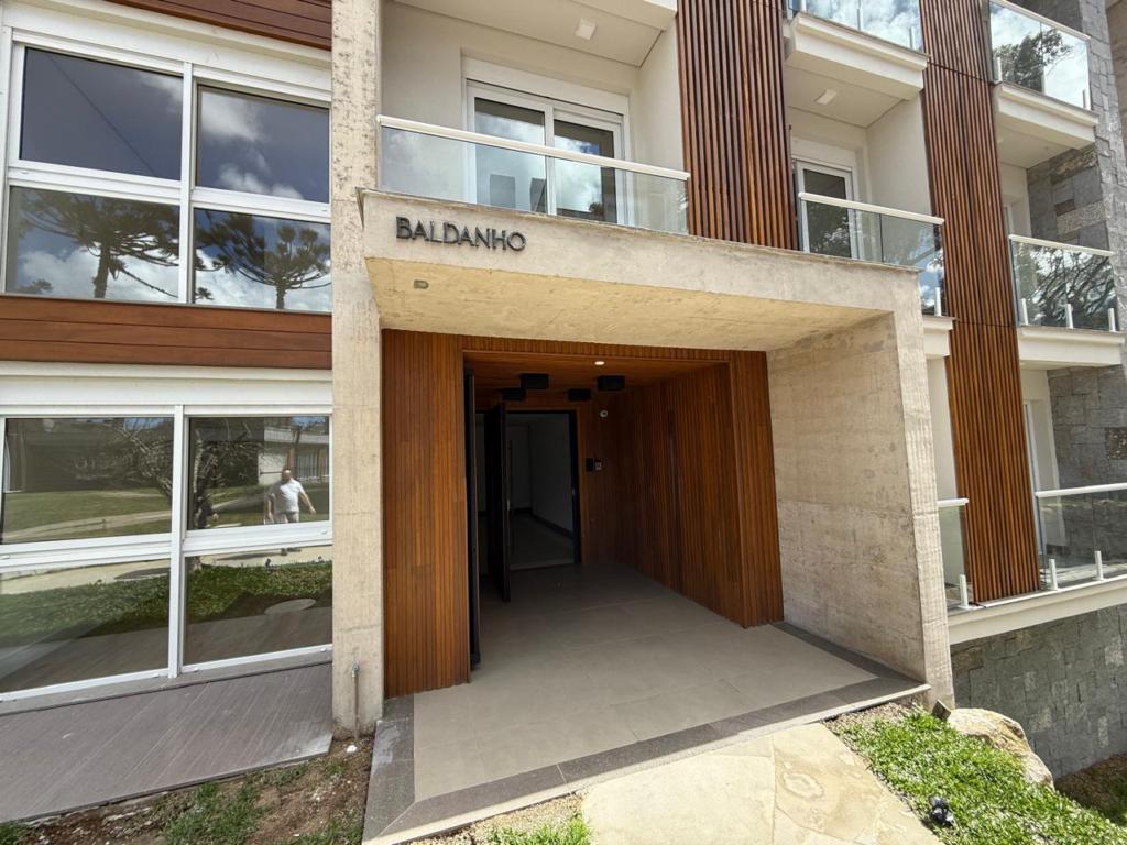 Apartamento 02 Dorm. com 133m² no bairro Avenida Central em Gramado para Comprar