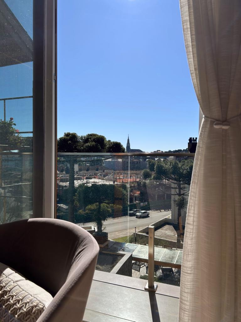 Apartamento 02 Dorm. com 85m² no bairro Centro em Canela para Comprar