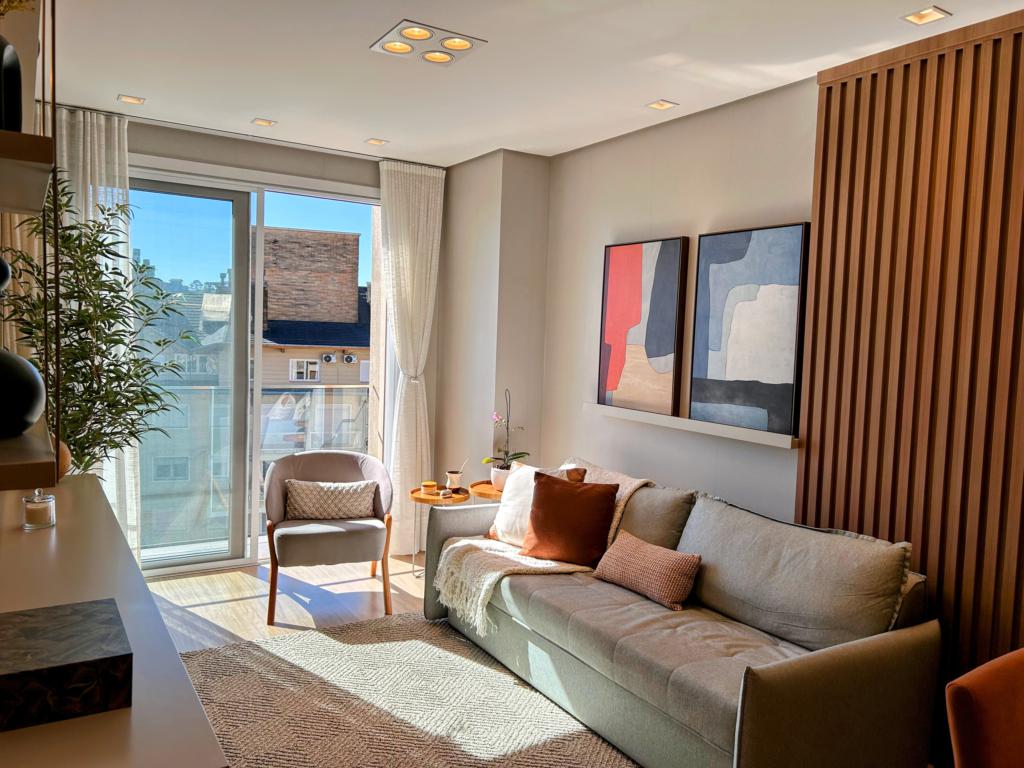 Apartamento 02 Dorm. com 85m² no bairro Centro em Canela para Comprar