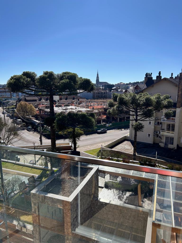 Apartamento 02 Dorm. com 85m² no bairro Centro em Canela para Comprar