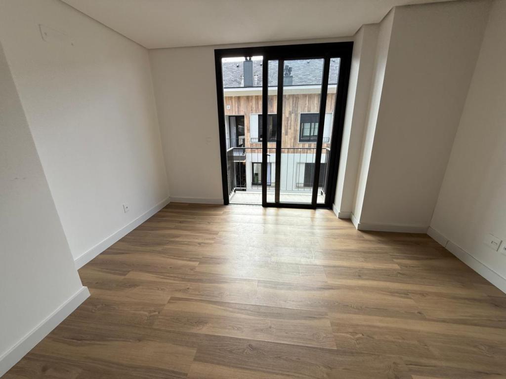 Apartamento 02 Dorm. com 93m² no bairro Centro em Gramado para Comprar