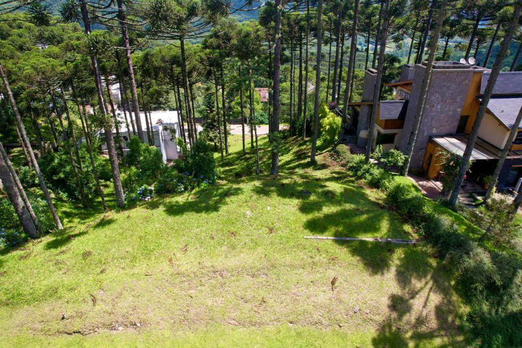 Terreno com 860m² no bairro Aspen Mountain em Gramado para Comprar