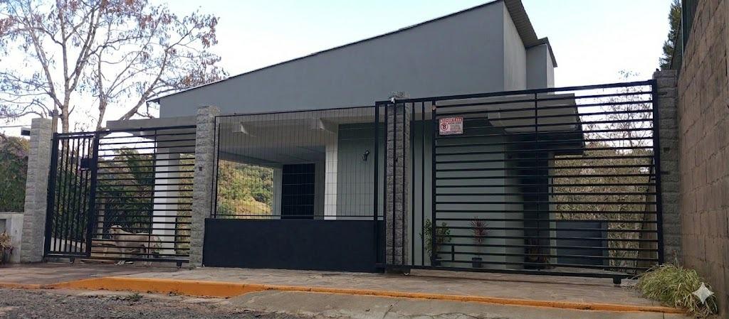 Casa 03 Dorm. com 146m² no bairro Prinstrop em Gramado para Comprar