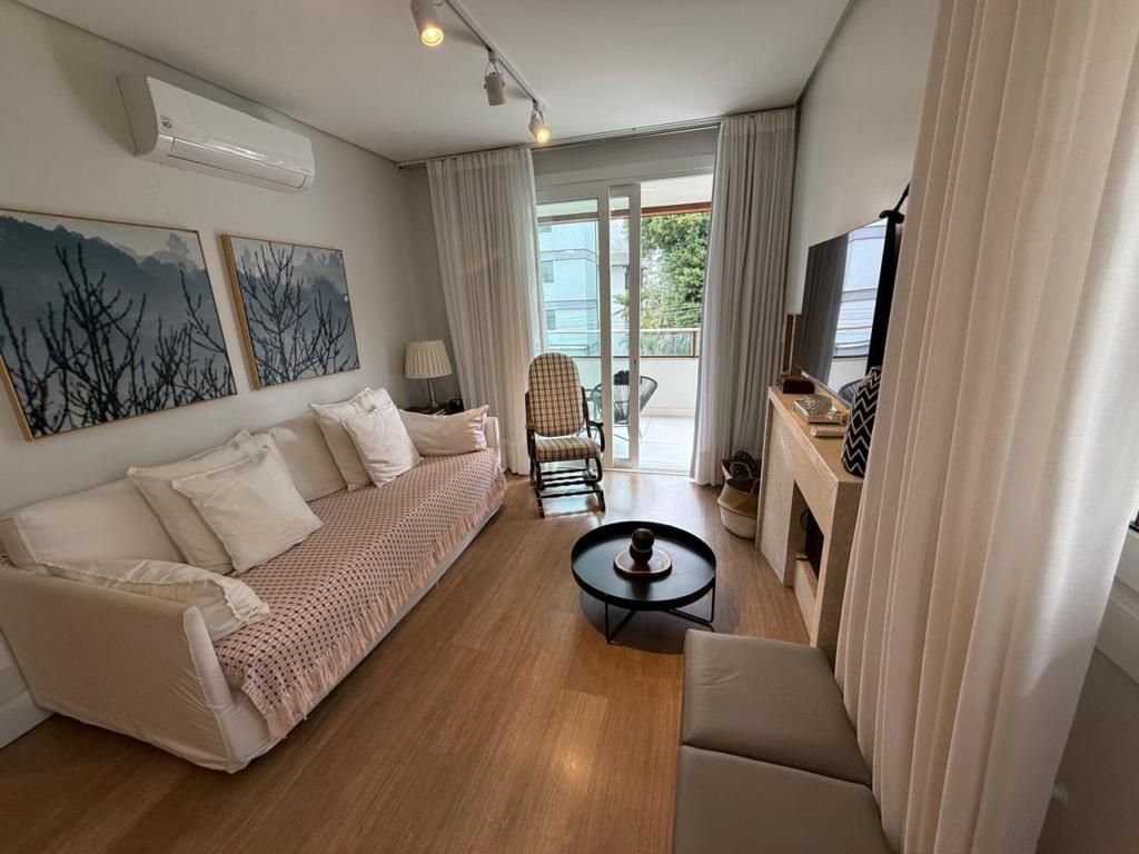 Apartamento 02 Dorm. com 98m² no bairro Centro em Gramado para Comprar