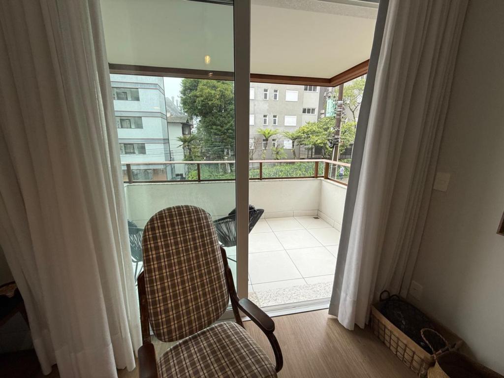 Apartamento 02 Dorm. com 98m² no bairro Centro em Gramado para Comprar