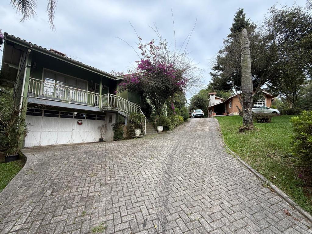 Sítio com 5770m² no bairro Tapera em Gramado para Comprar