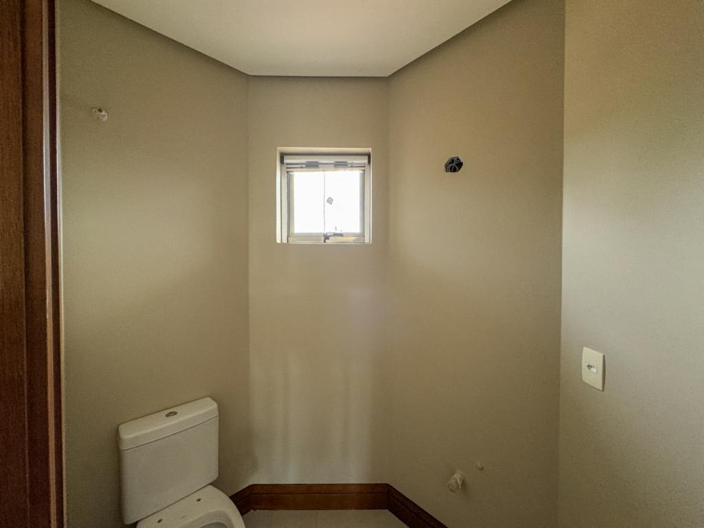 Apartamento 03 Dorm. com 162m² no bairro Centro em Gramado para Comprar