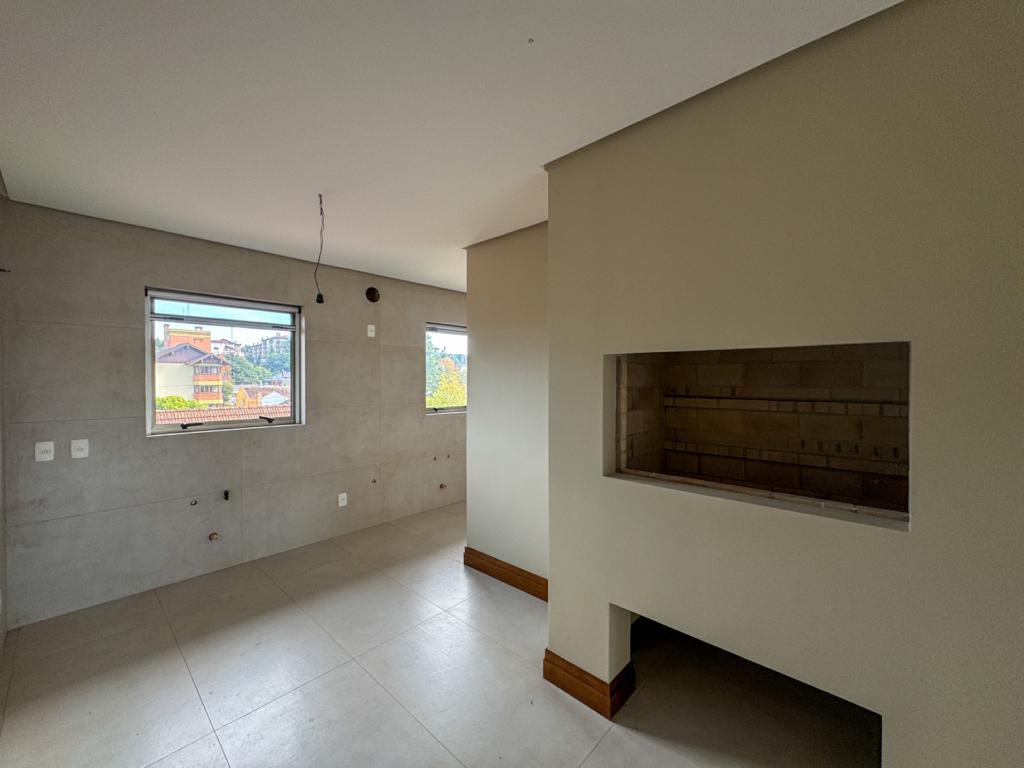 Apartamento 03 Dorm. com 162m² no bairro Centro em Gramado para Comprar