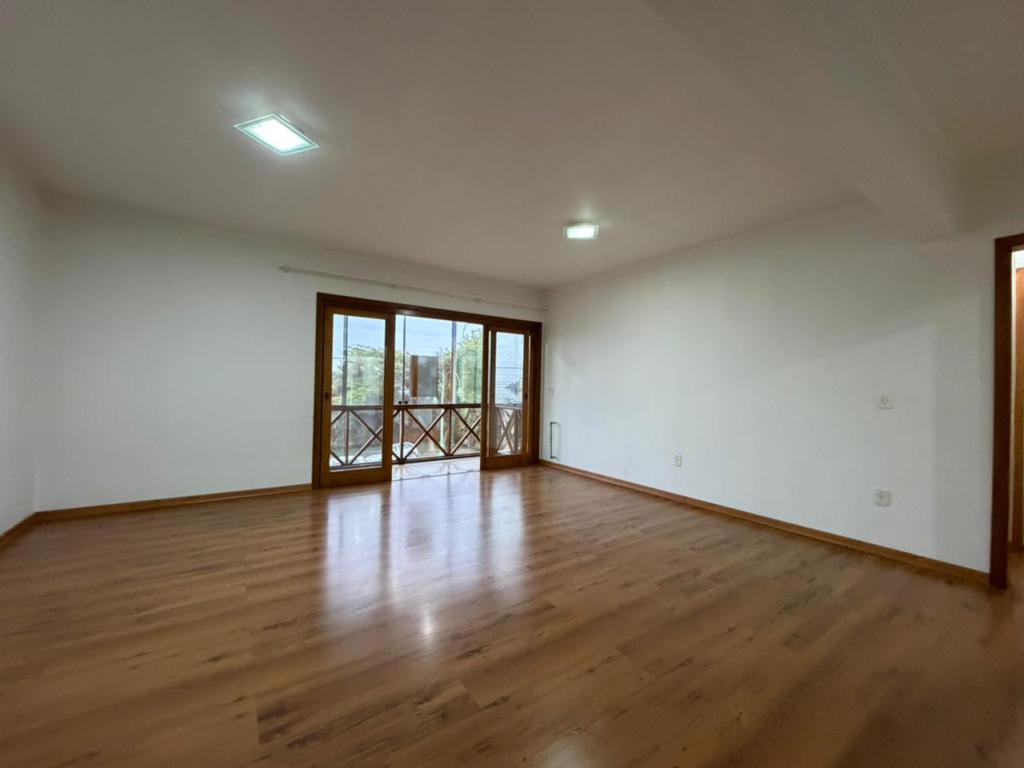 Apartamento 02 Dorm. com 95m² no bairro Varzea Grande em Gramado para Comprar