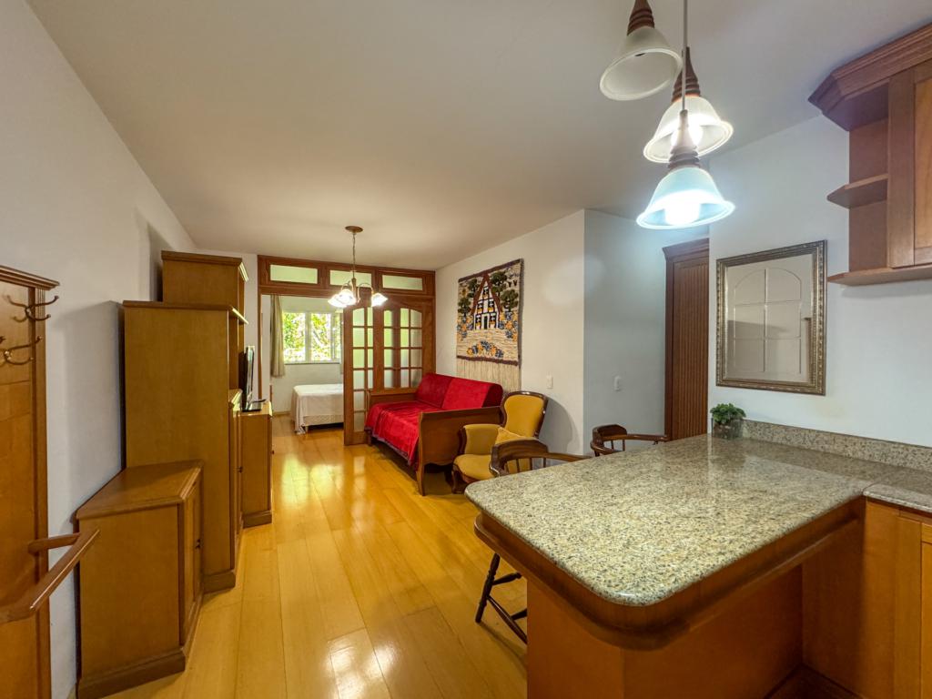 Studio com 39m² no bairro Centro em Gramado para Comprar