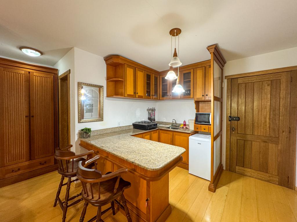 Studio com 39m² no bairro Centro em Gramado para Comprar